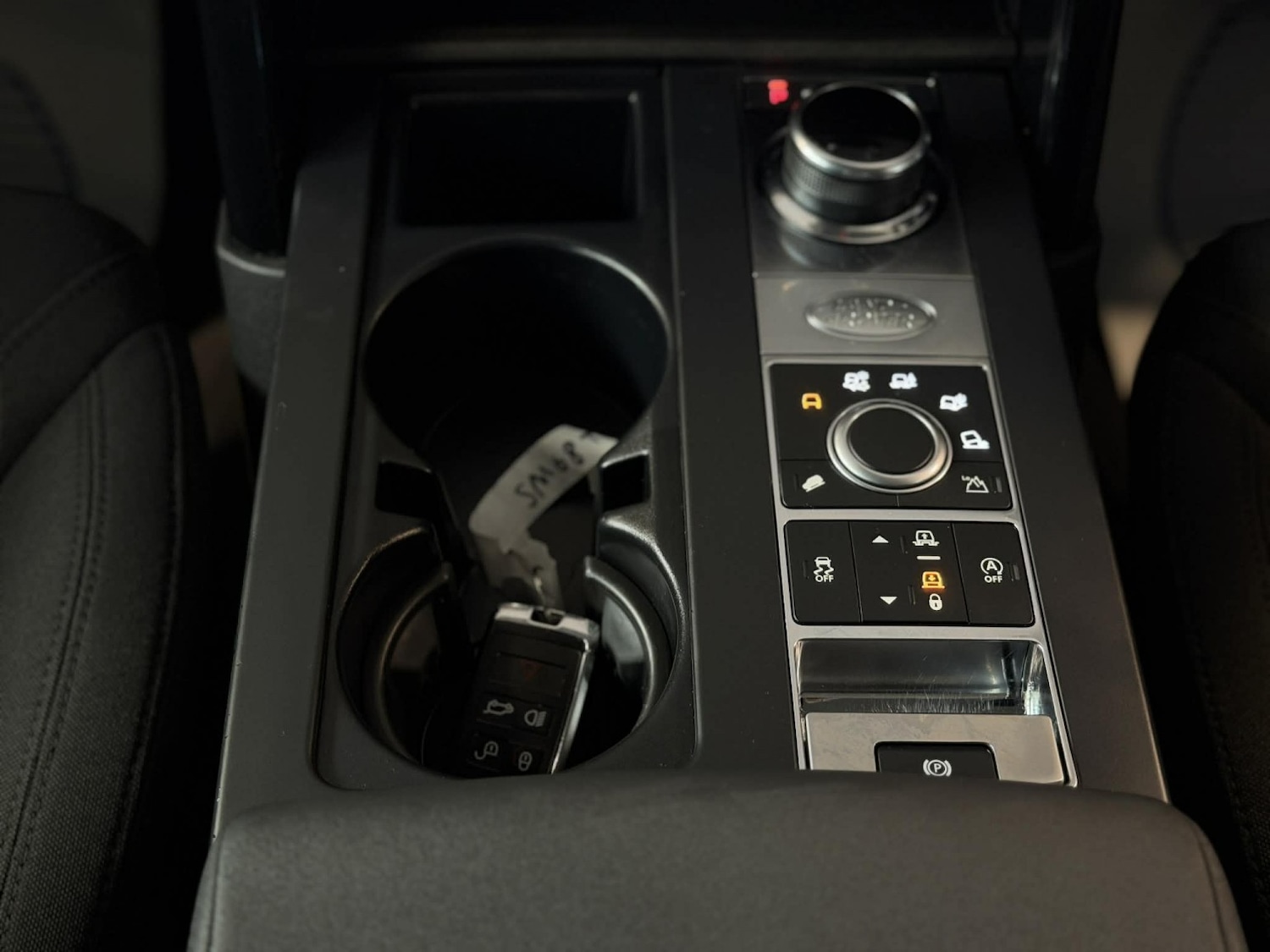 Used Land Rover Discovery 2018 for sale - 77632397: Photo 15