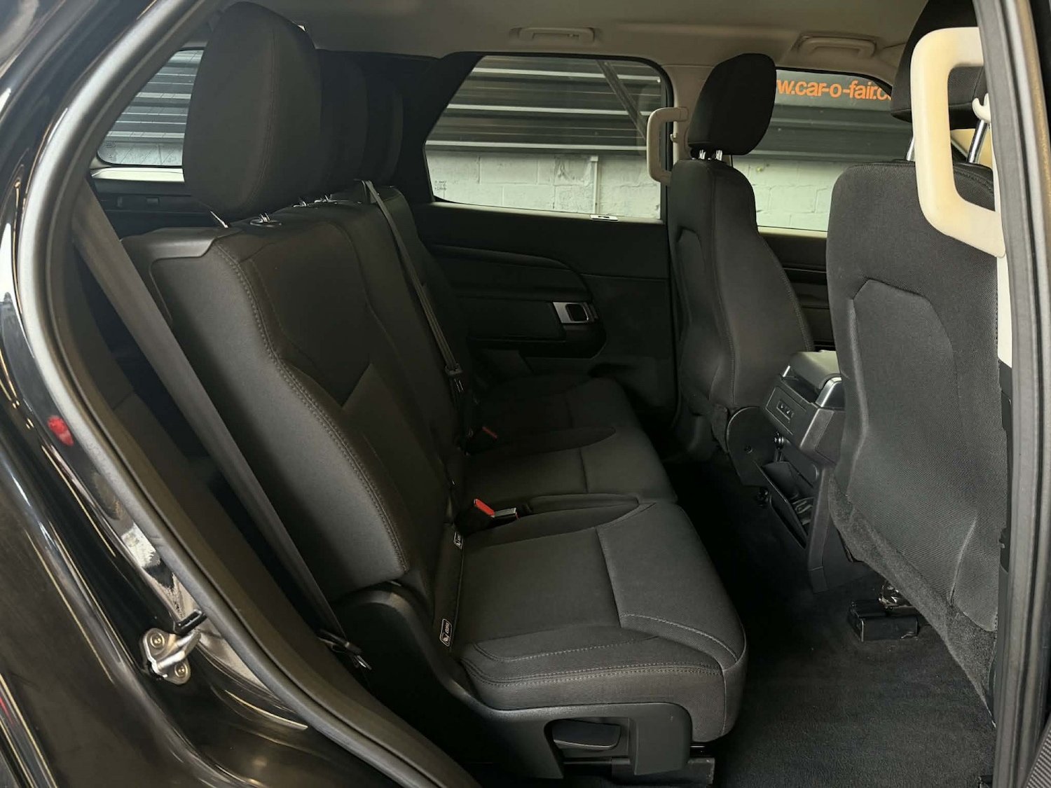 Used Land Rover Discovery 2018 for sale - 77632397: Photo 16