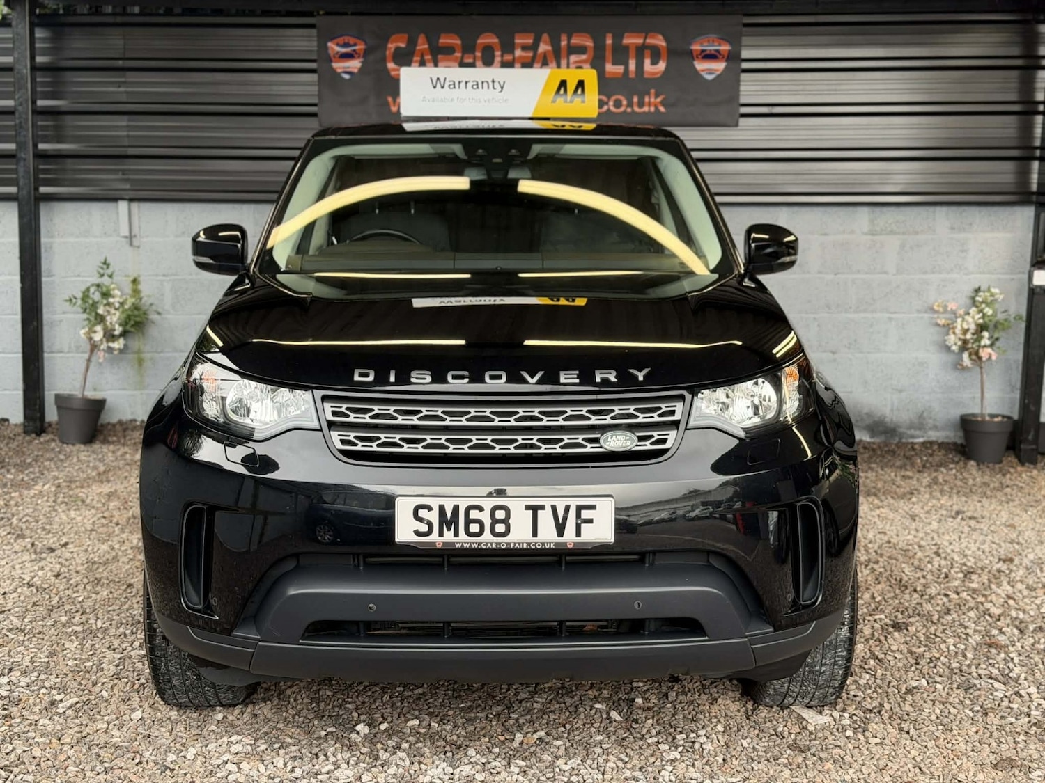 Used Land Rover Discovery 2018 for sale - 77632397: Photo 2