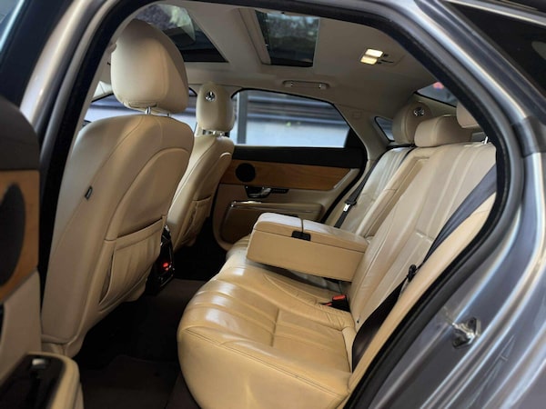 Used Jaguar XJ 2013 for sale - 76324740: Photo 18