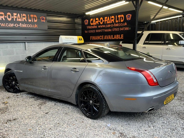 Used Jaguar XJ 2013 for sale - 76324740: Photo 7
