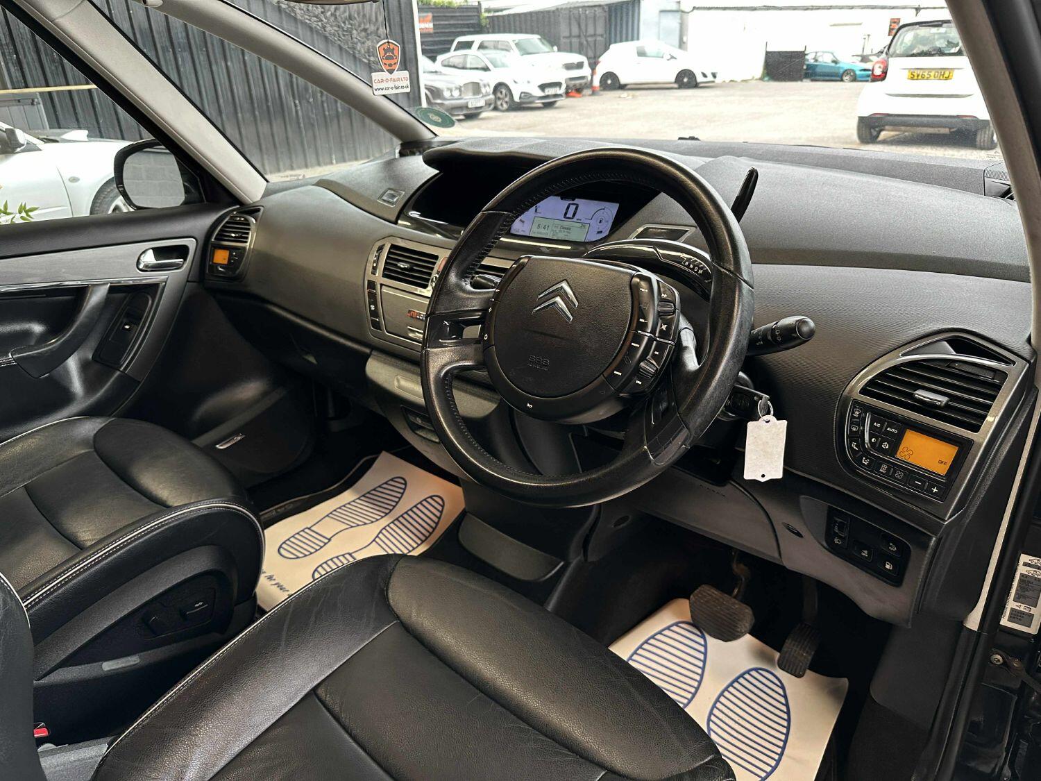 Used Citroen C4 Picasso 2008 for sale - 77464809: Photo 16