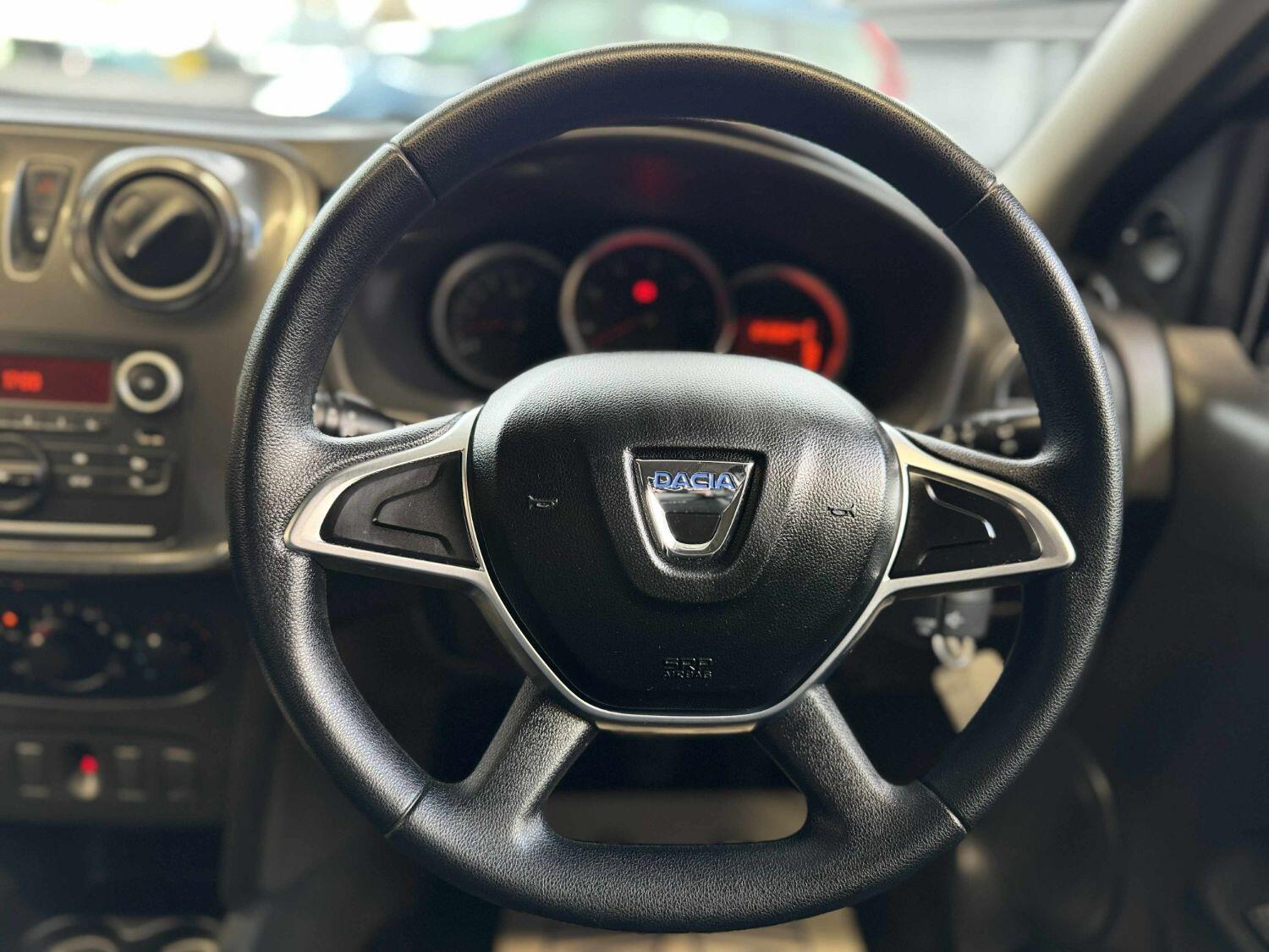 Used Dacia Sandero Stepway 2017 for sale - 76019653: Photo 11