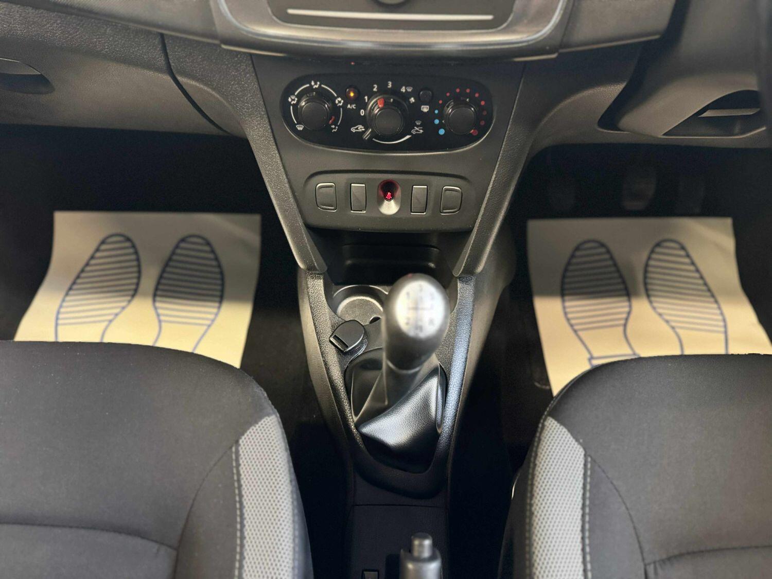 Used Dacia Sandero Stepway 2017 for sale - 76019653: Photo 14
