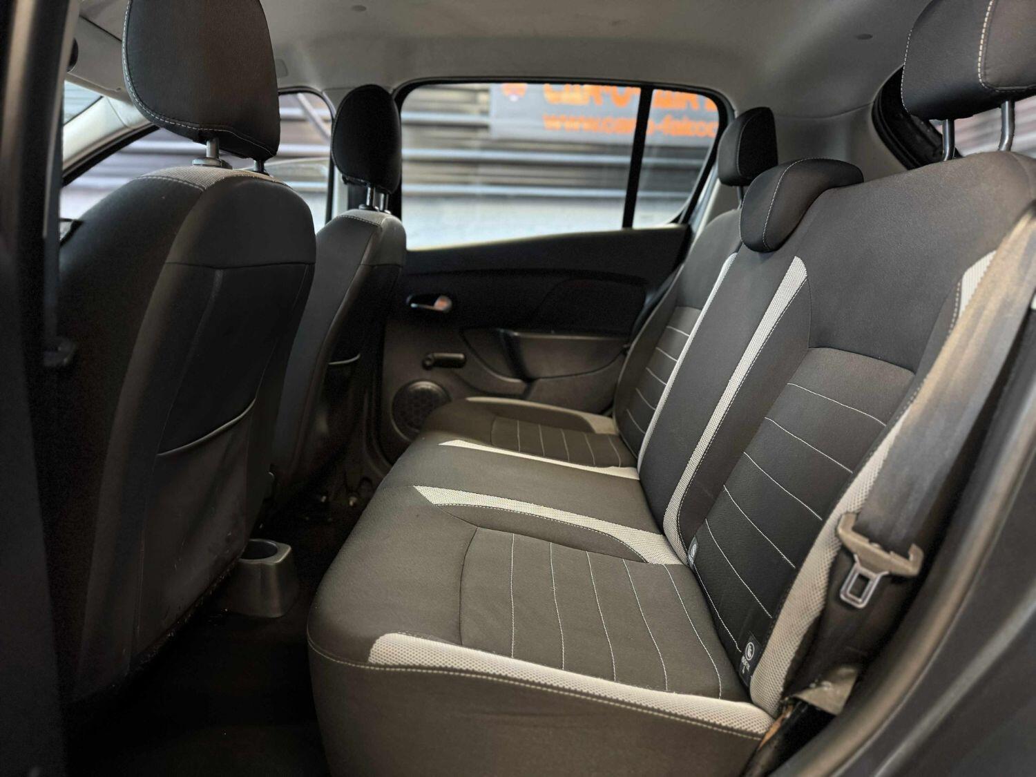 Used Dacia Sandero Stepway 2017 for sale - 76019653: Photo 18