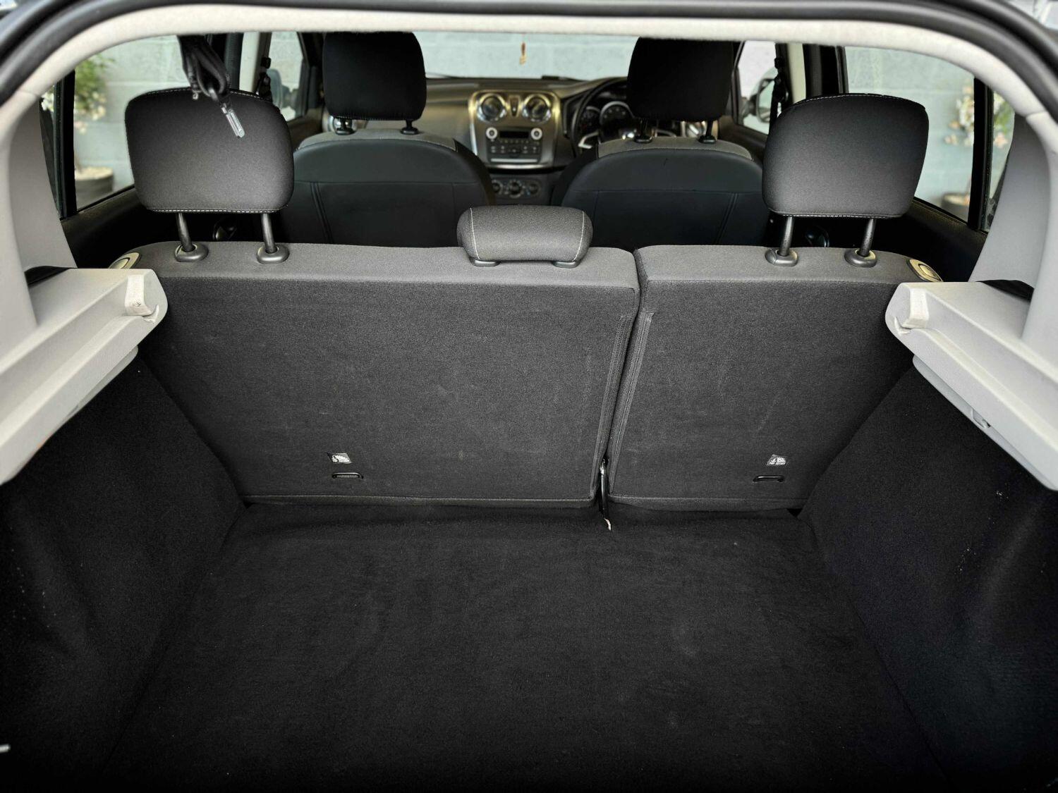 Used Dacia Sandero Stepway 2017 for sale - 76019653: Photo 28