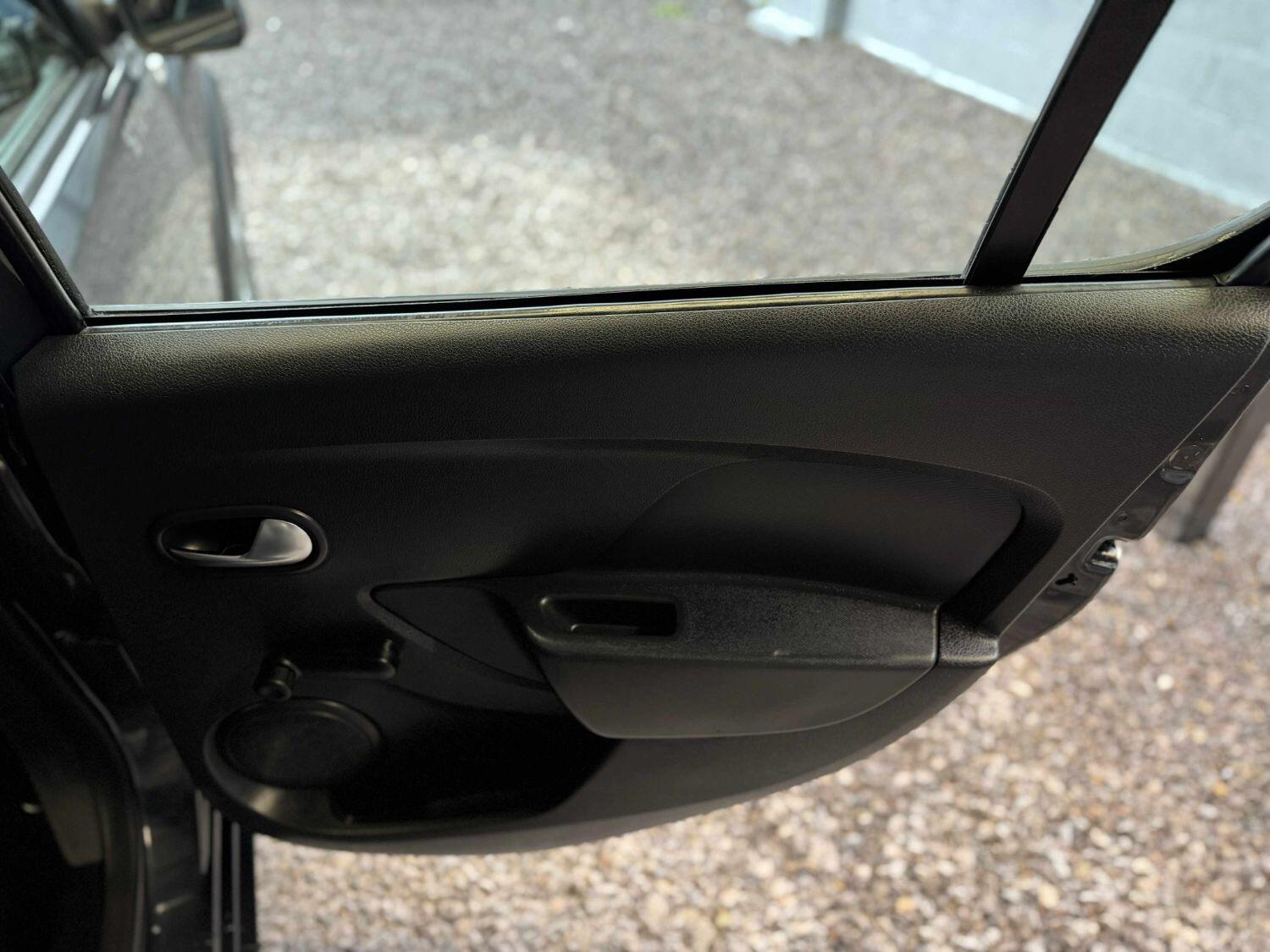 Used Dacia Sandero Stepway 2017 for sale - 76019653: Photo 34