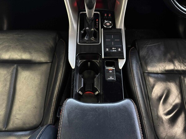 Used Mitsubishi Eclipse Cross 2018 for sale - 75740430: Photo 16