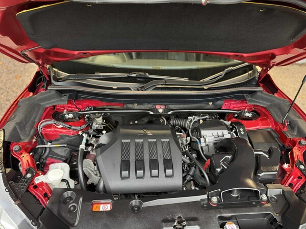 Used Mitsubishi Eclipse Cross 2018 for sale - 75740430: Photo 20