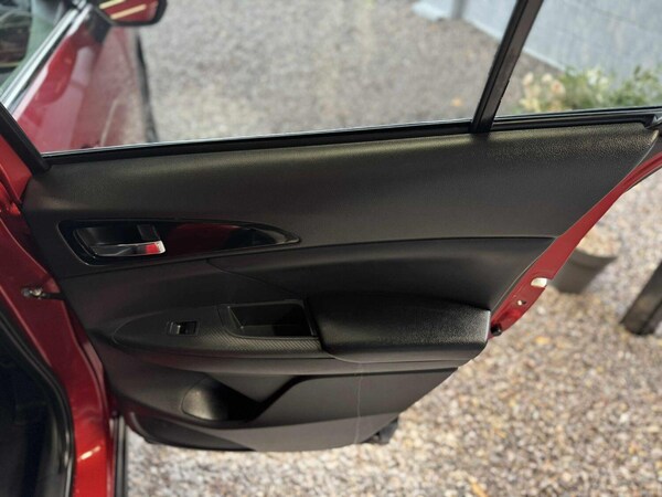 Used Mitsubishi Eclipse Cross 2018 for sale - 75740430: Photo 39