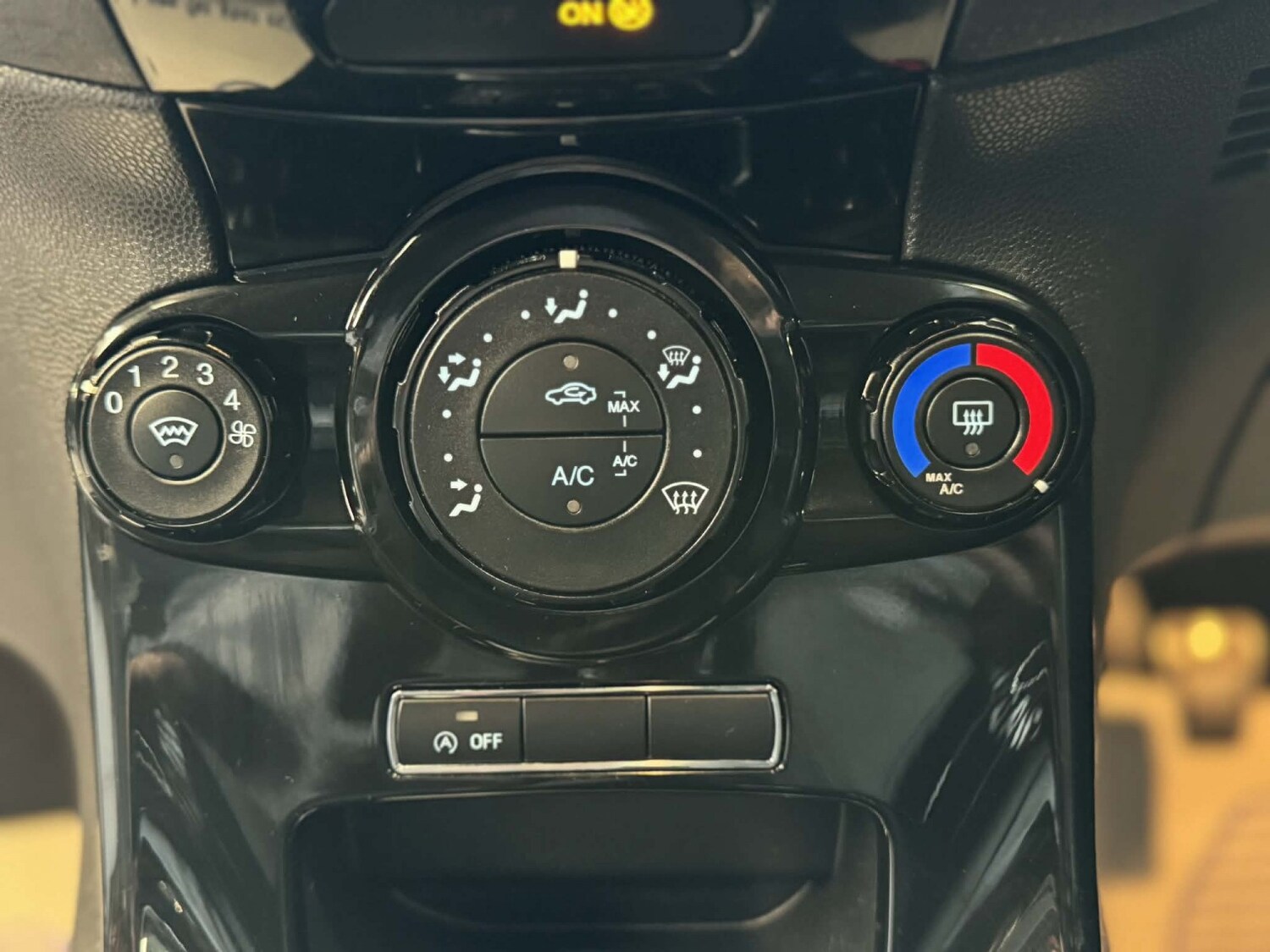 Used Ford Fiesta 2014 for sale - 77851311: Photo 14