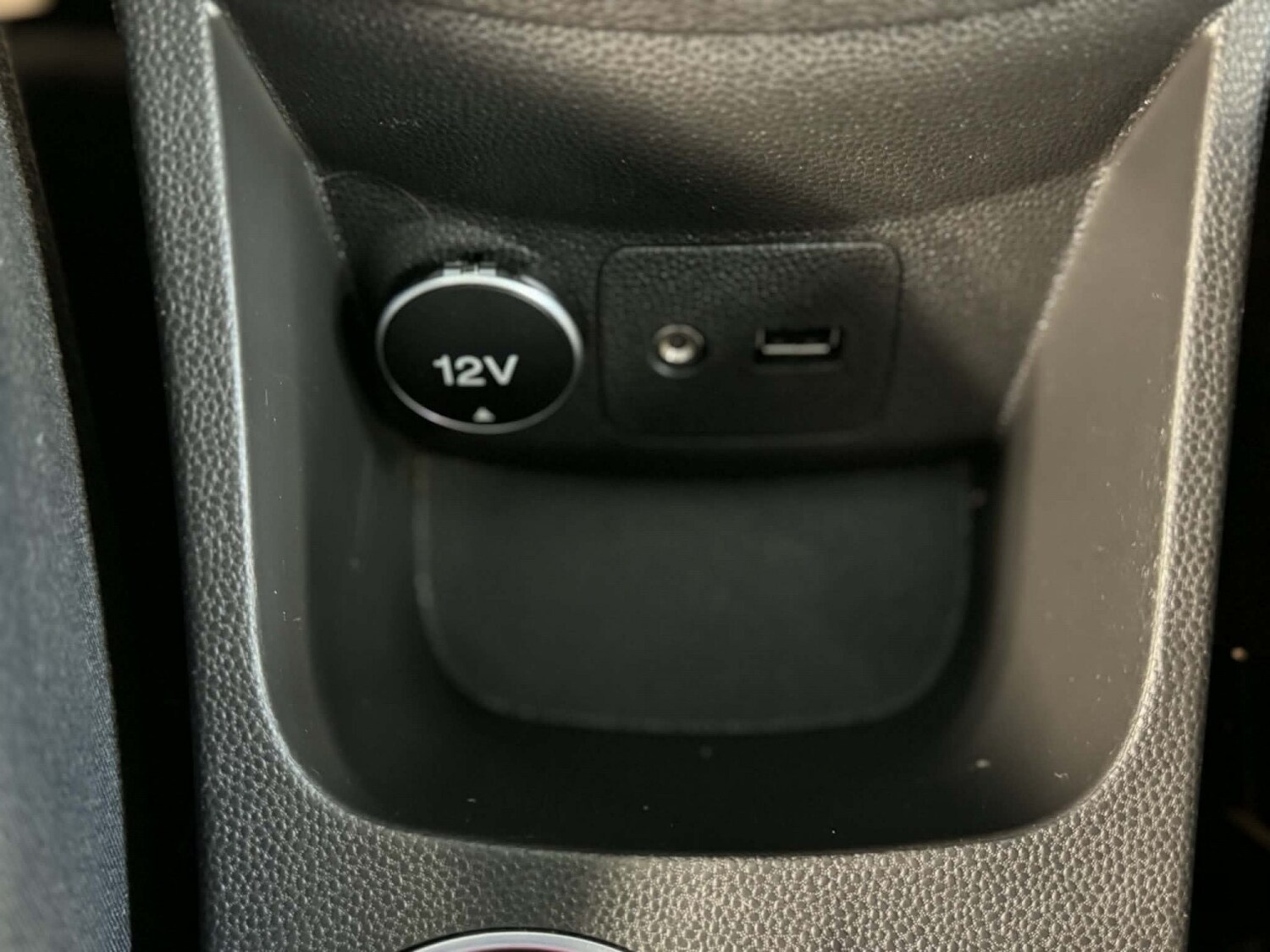 Used Ford Fiesta 2014 for sale - 77851311: Photo 26