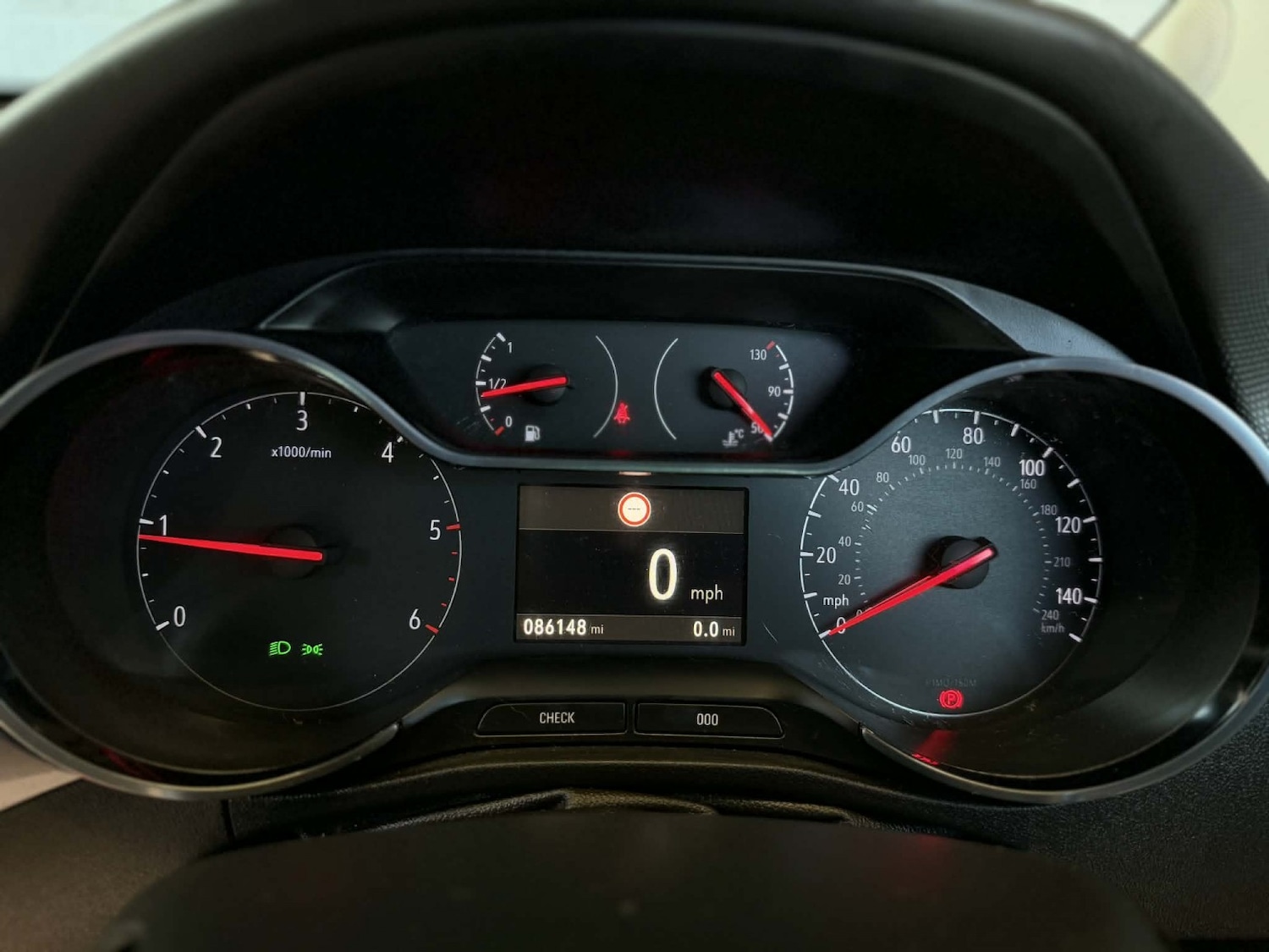 Used Vauxhall Crossland X 2018 for sale - 77954027: Photo 12