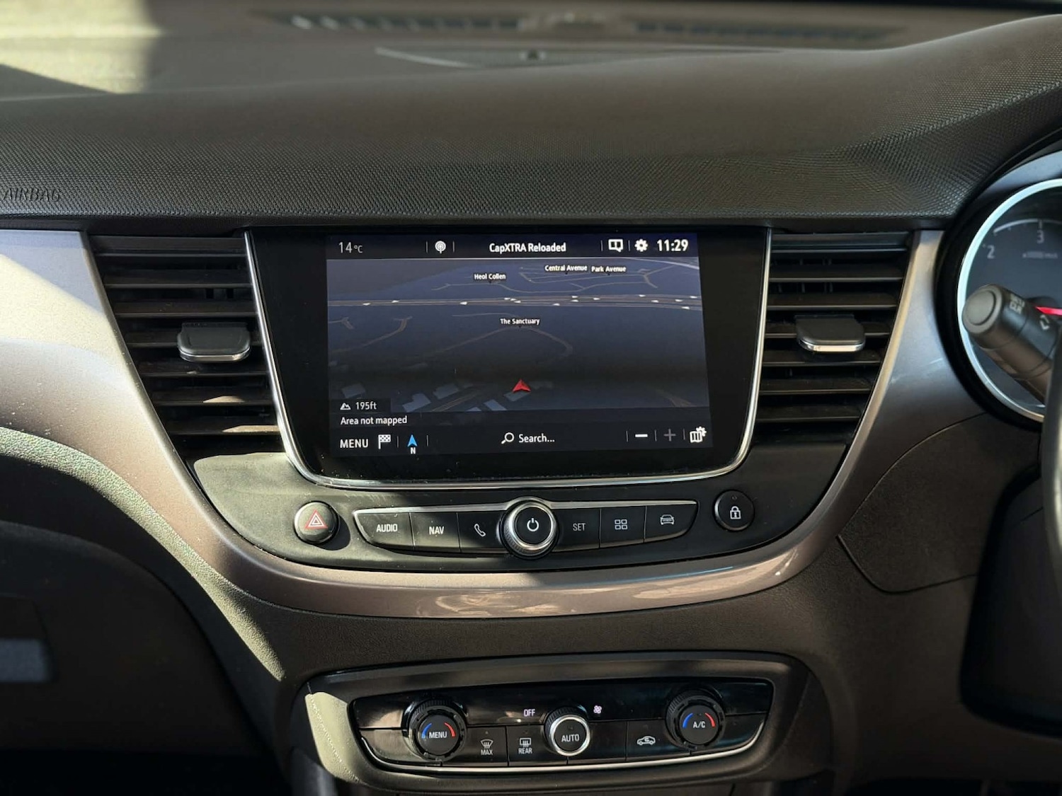 Used Vauxhall Crossland X 2018 for sale - 77954027: Photo 13