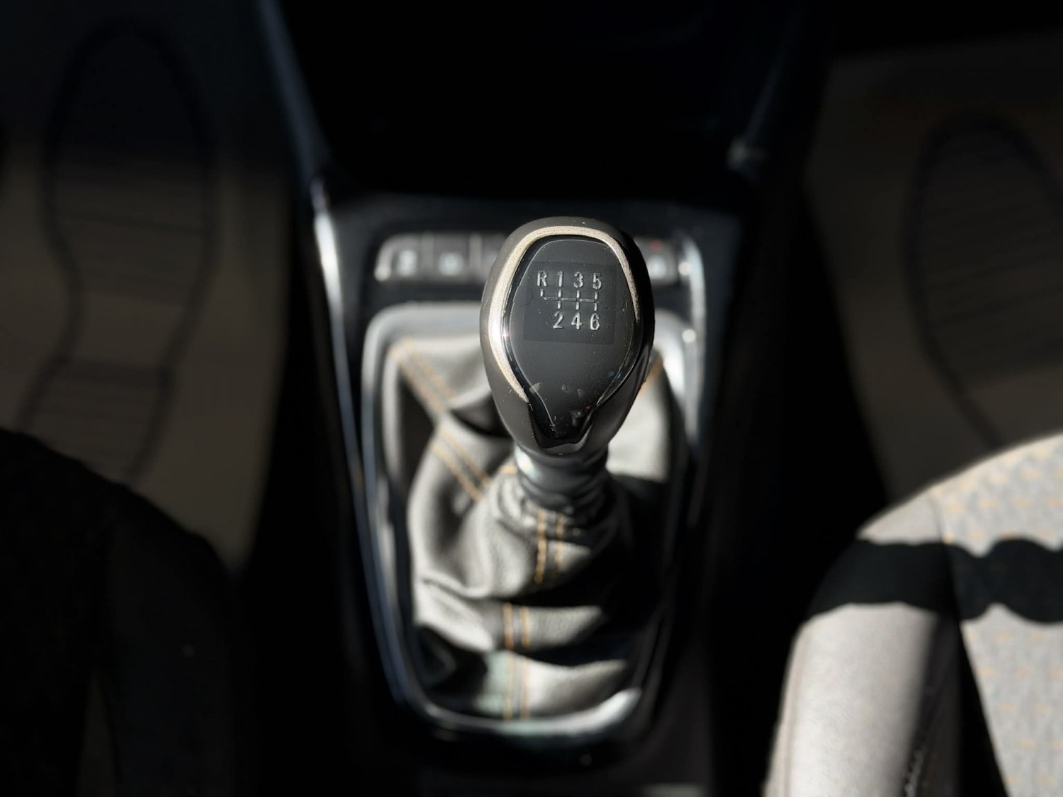 Used Vauxhall Crossland X 2018 for sale - 77954027: Photo 16