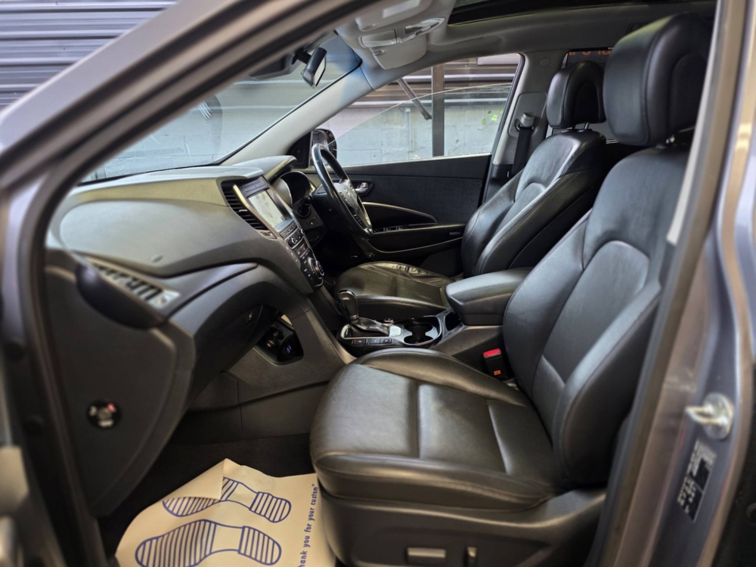 Used Hyundai Santa Fe 2016 for sale - 76935354: Photo 10