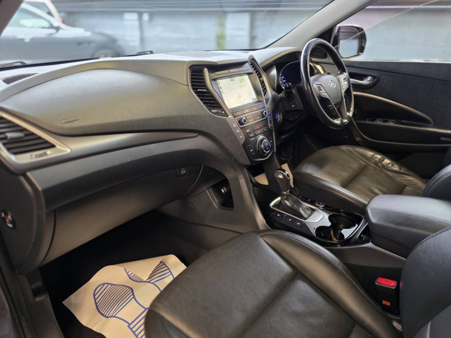 Used Hyundai Santa Fe 2016 for sale - 76935354: Photo 16