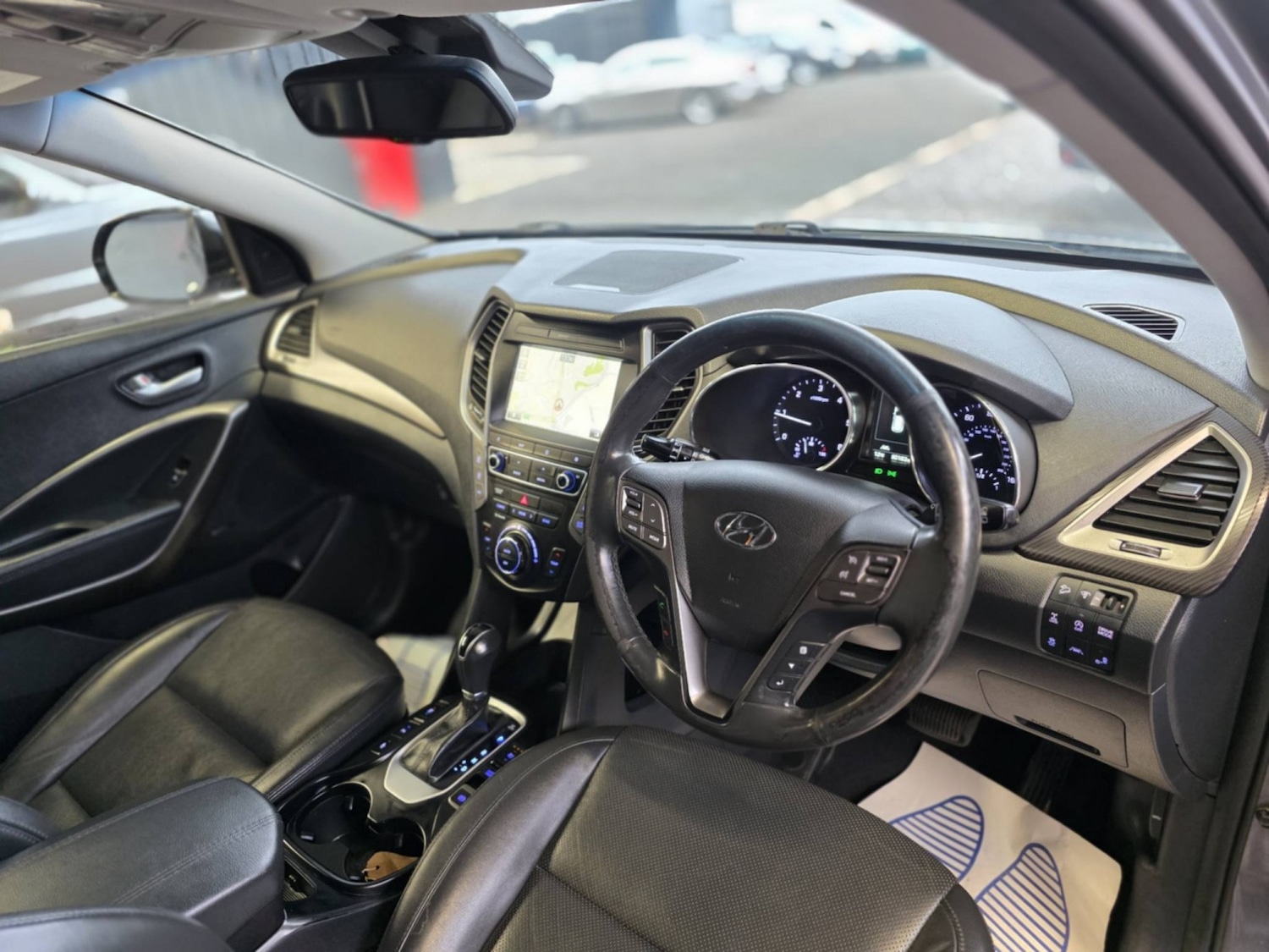 Used Hyundai Santa Fe 2016 for sale - 76935354: Photo 27