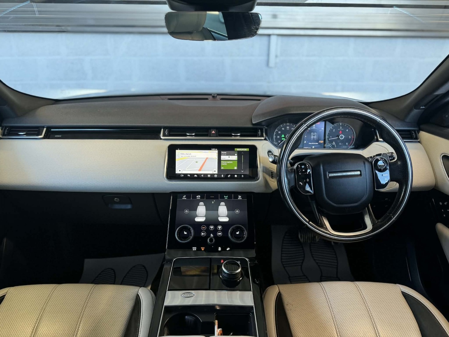 Used Land Rover Range Rover Velar 2018 for sale - 78018343: Photo 10