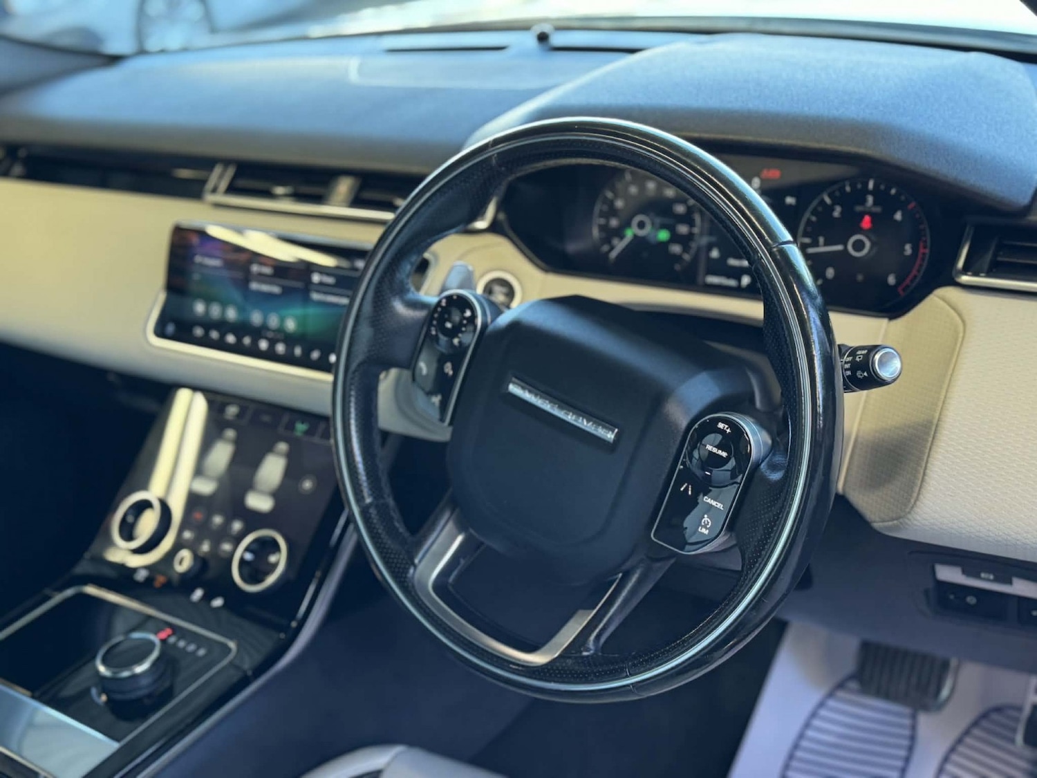 Used Land Rover Range Rover Velar 2018 for sale - 78018343: Photo 24