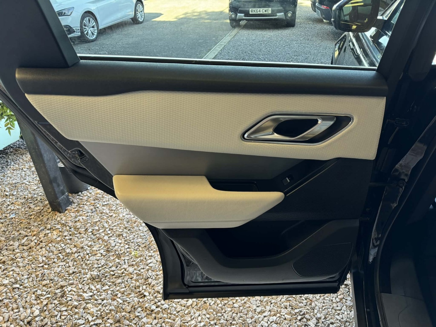 Used Land Rover Range Rover Velar 2018 for sale - 78018343: Photo 33