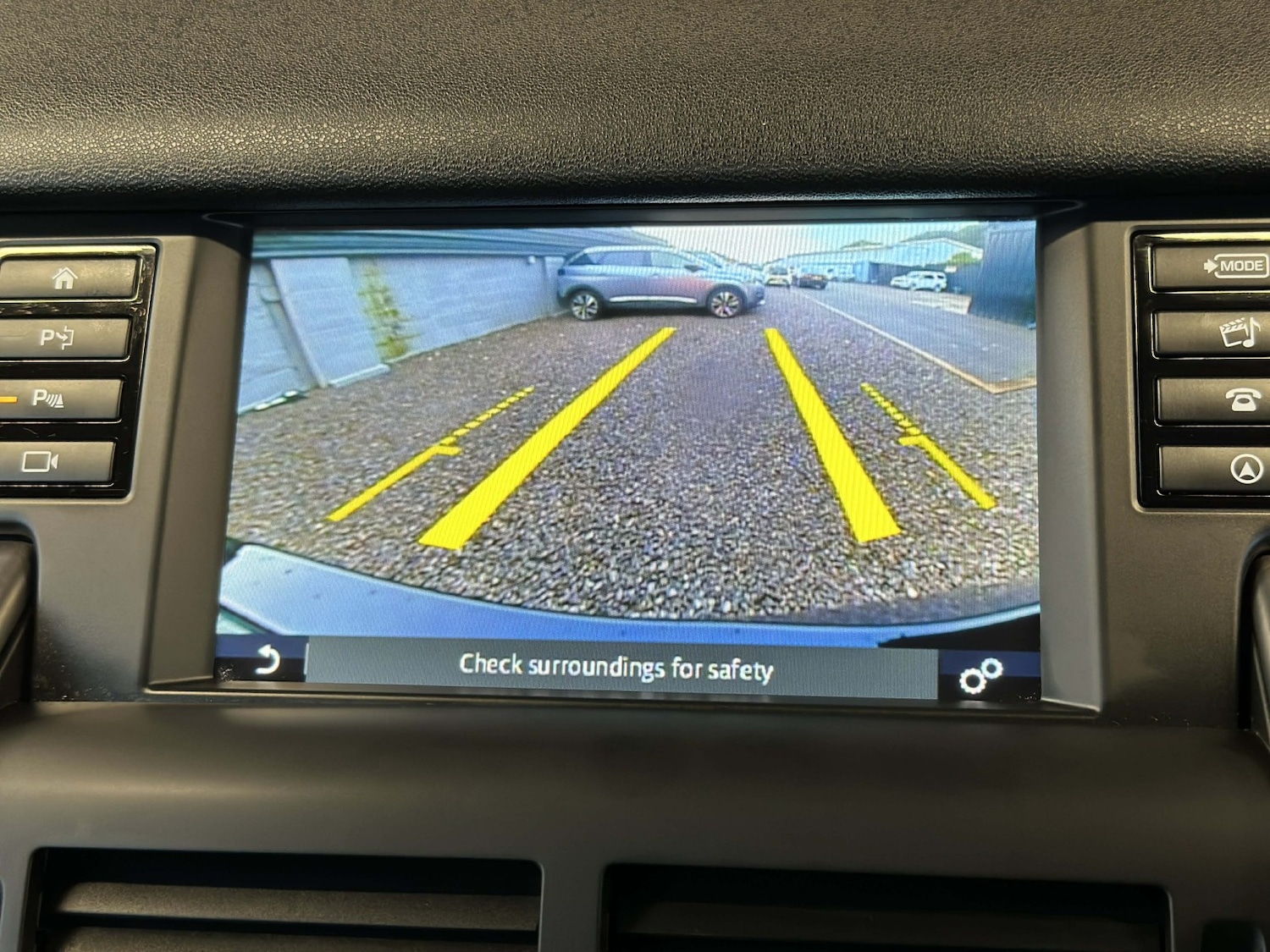 Used Land Rover Discovery Sport 2018 for sale - 76785014: Photo 15