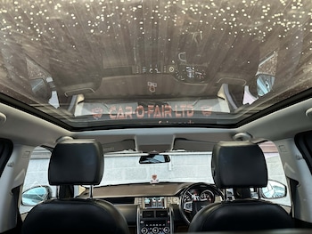 Used Land Rover Discovery Sport 2018 for sale - 76785014: Photo