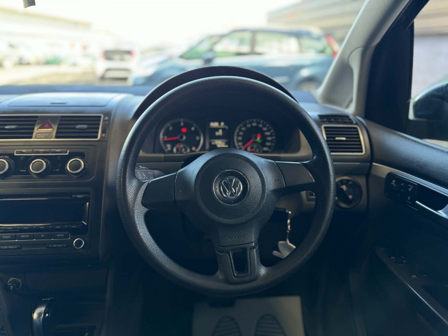 Used Volkswagen Touran 2013 for sale - 77707272: Photo 10