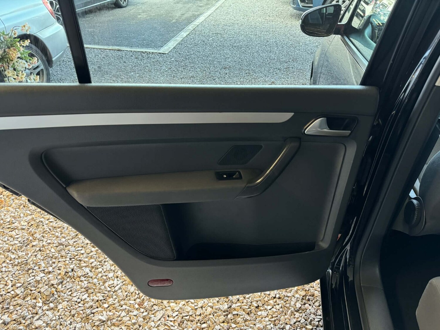 Used Volkswagen Touran 2013 for sale - 77707272: Photo 32