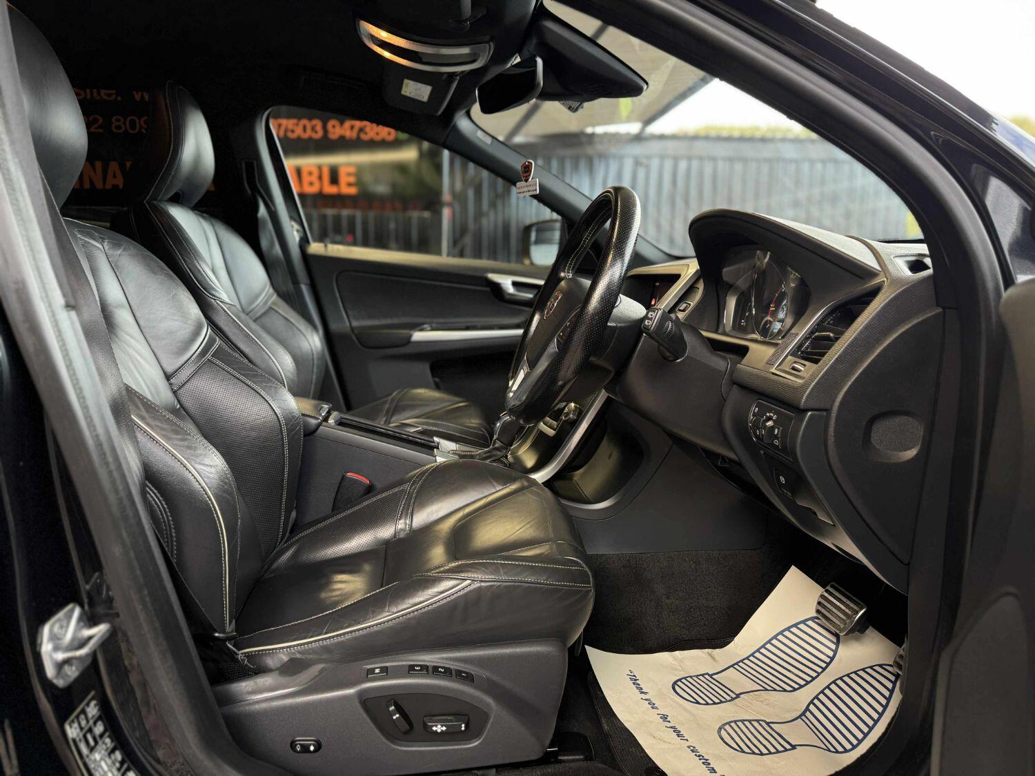 Used Volvo XC60 2014 for sale - 77548328: Photo 15