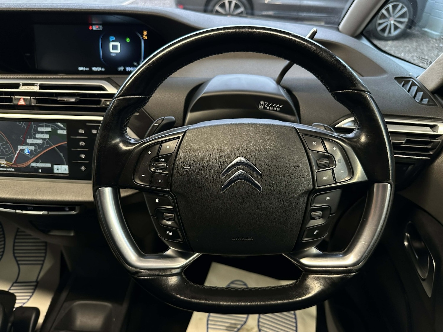 Used Citroen C4 Grand Picasso 2016 for sale - 76884807: Photo 12