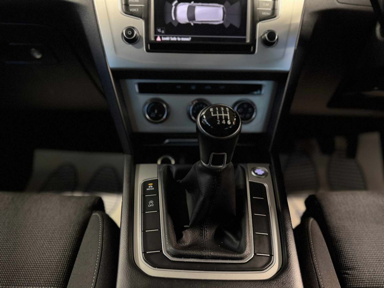 Used Volkswagen Passat 2015 for sale - 76471219: Photo 14