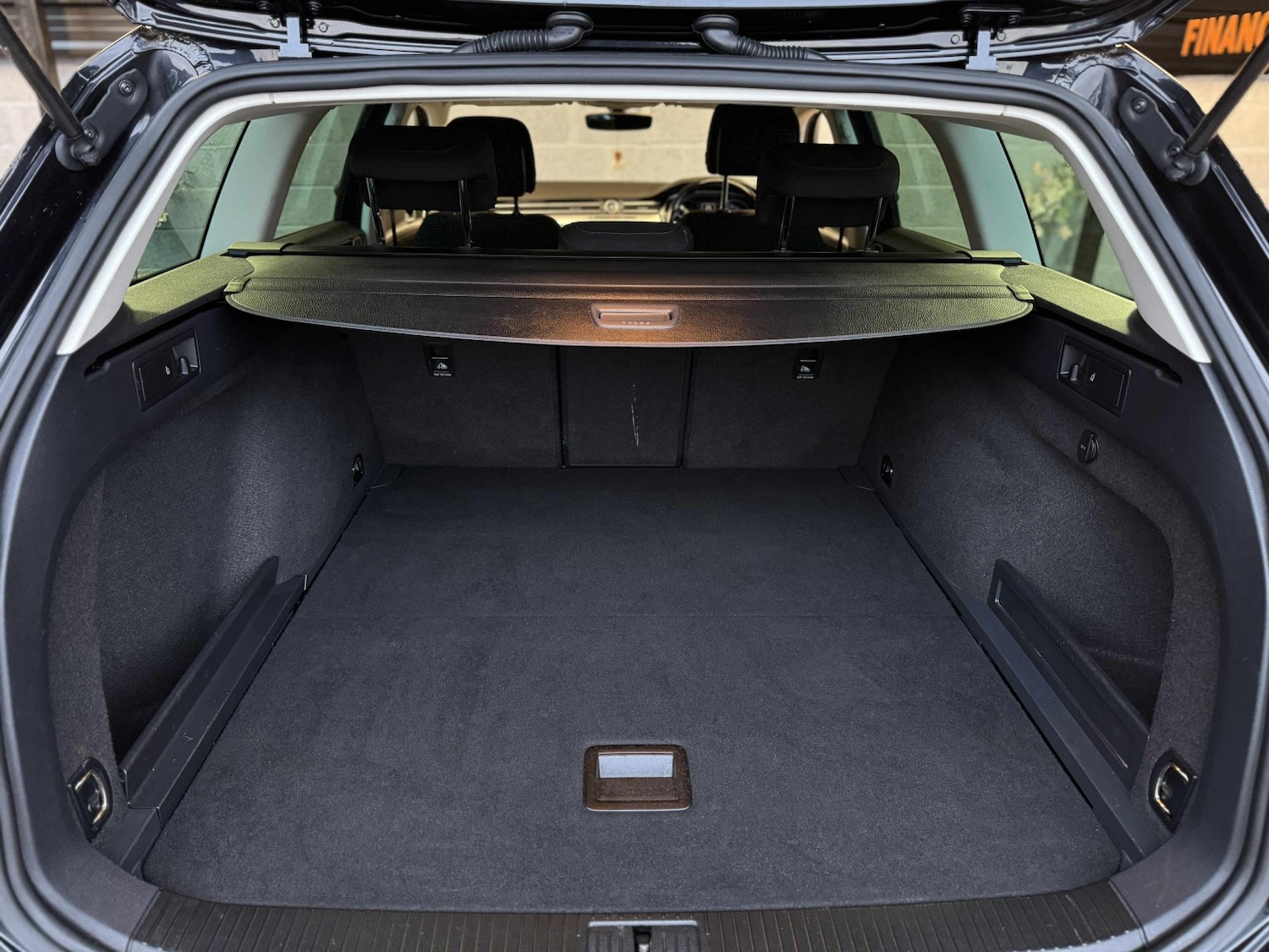 Used Volkswagen Passat 2015 for sale - 76471219: Photo 19