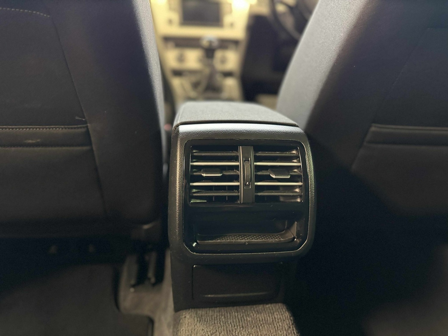 Used Volkswagen Passat 2015 for sale - 76471219: Photo 28