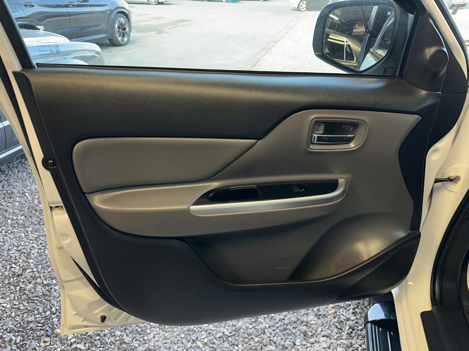 Used Mitsubishi L200 2020 for sale - 76793492: Photo 35