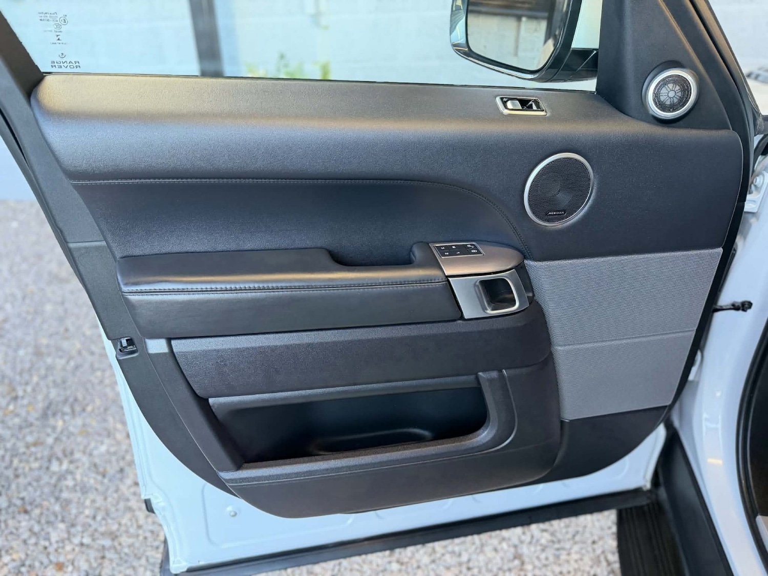 Used Land Rover Range Rover Sport 2018 for sale - 77945740: Photo 11