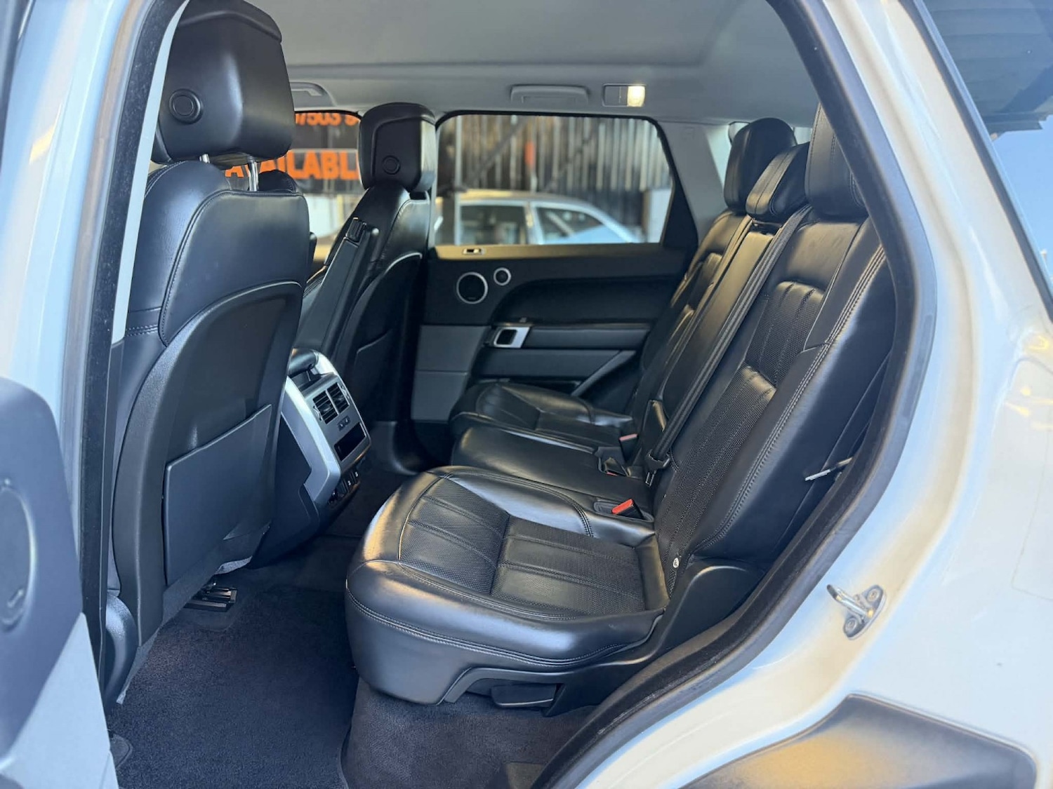 Used Land Rover Range Rover Sport 2018 for sale - 77945740: Photo 12