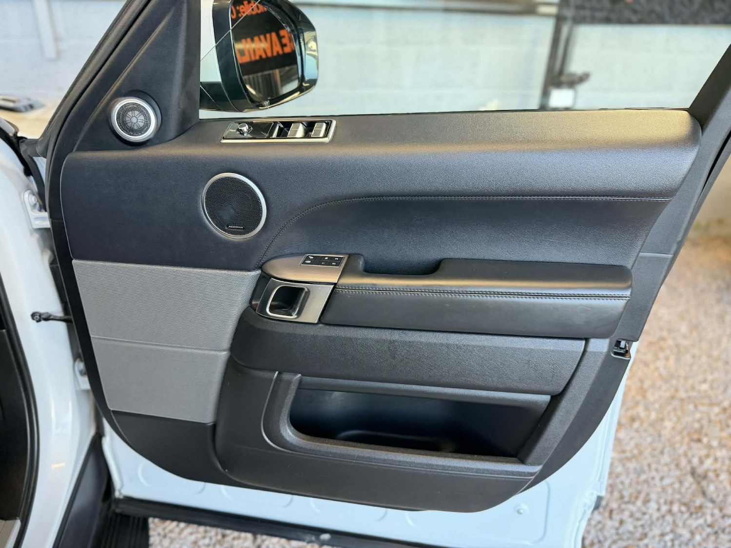 Used Land Rover Range Rover Sport 2018 for sale - 77945740: Photo 17