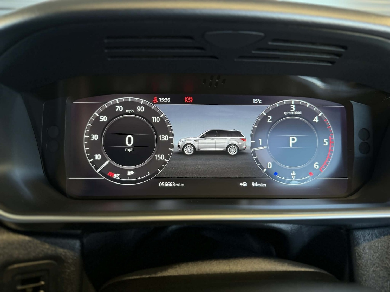 Used Land Rover Range Rover Sport 2018 for sale - 77945740: Photo 3