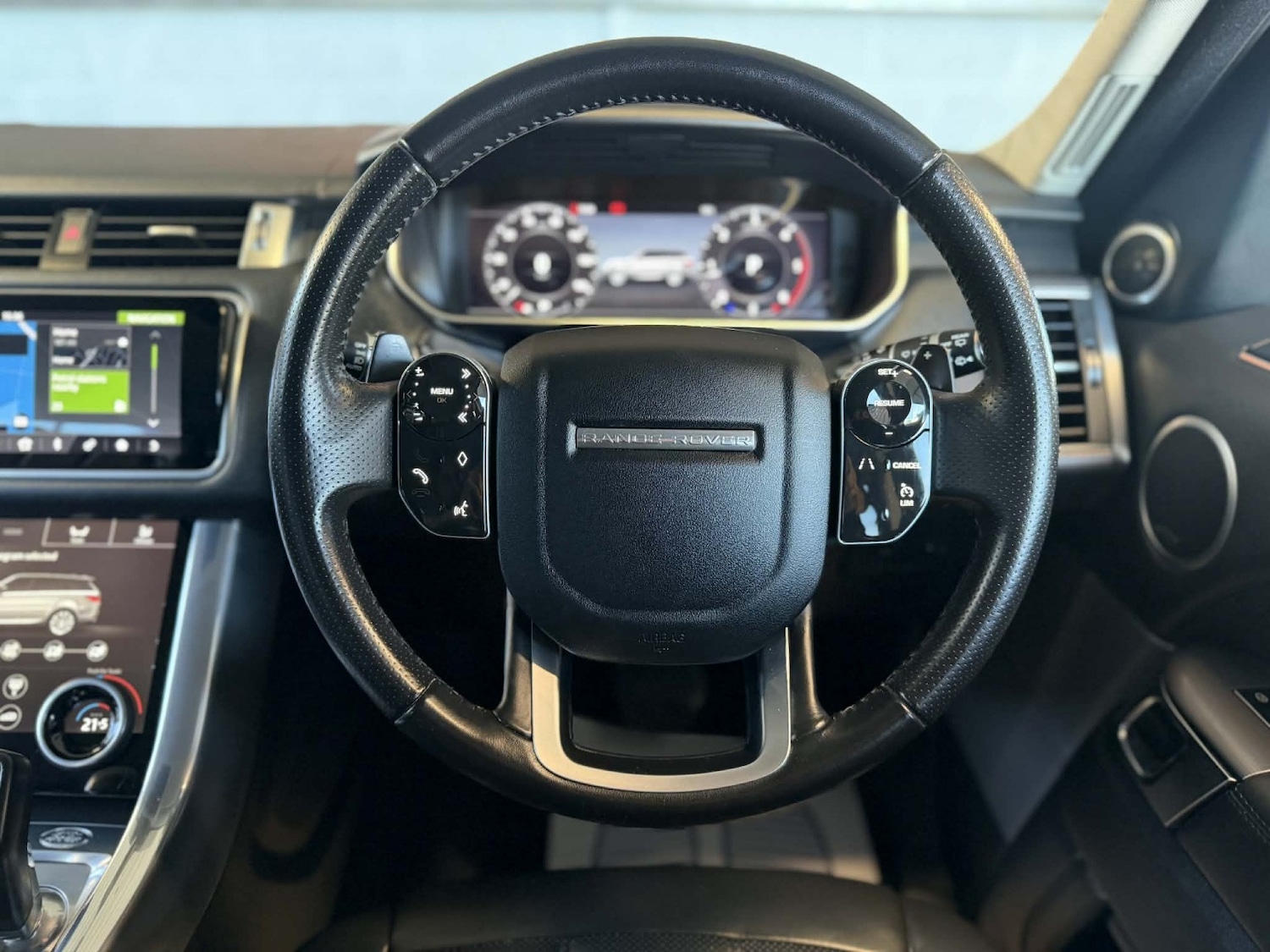Used Land Rover Range Rover Sport 2018 for sale - 77945740: Photo 4