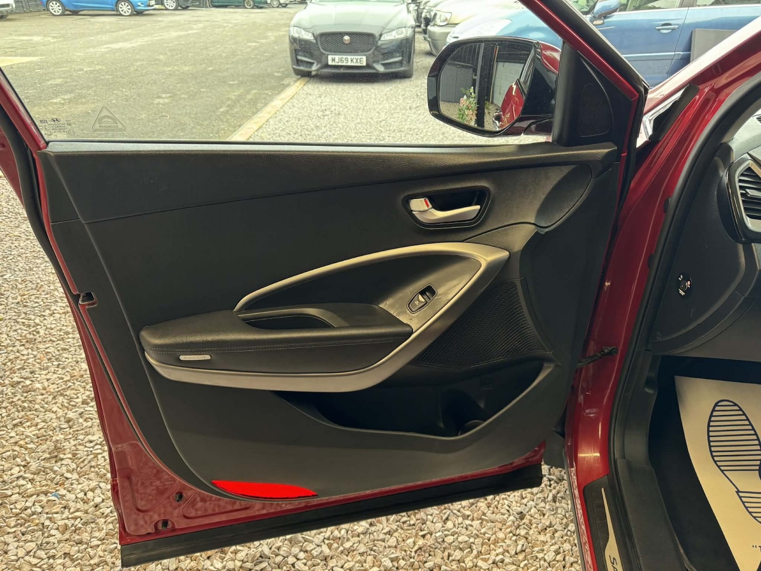 Used Hyundai Santa Fe 2014 for sale - 77781585: Photo 32