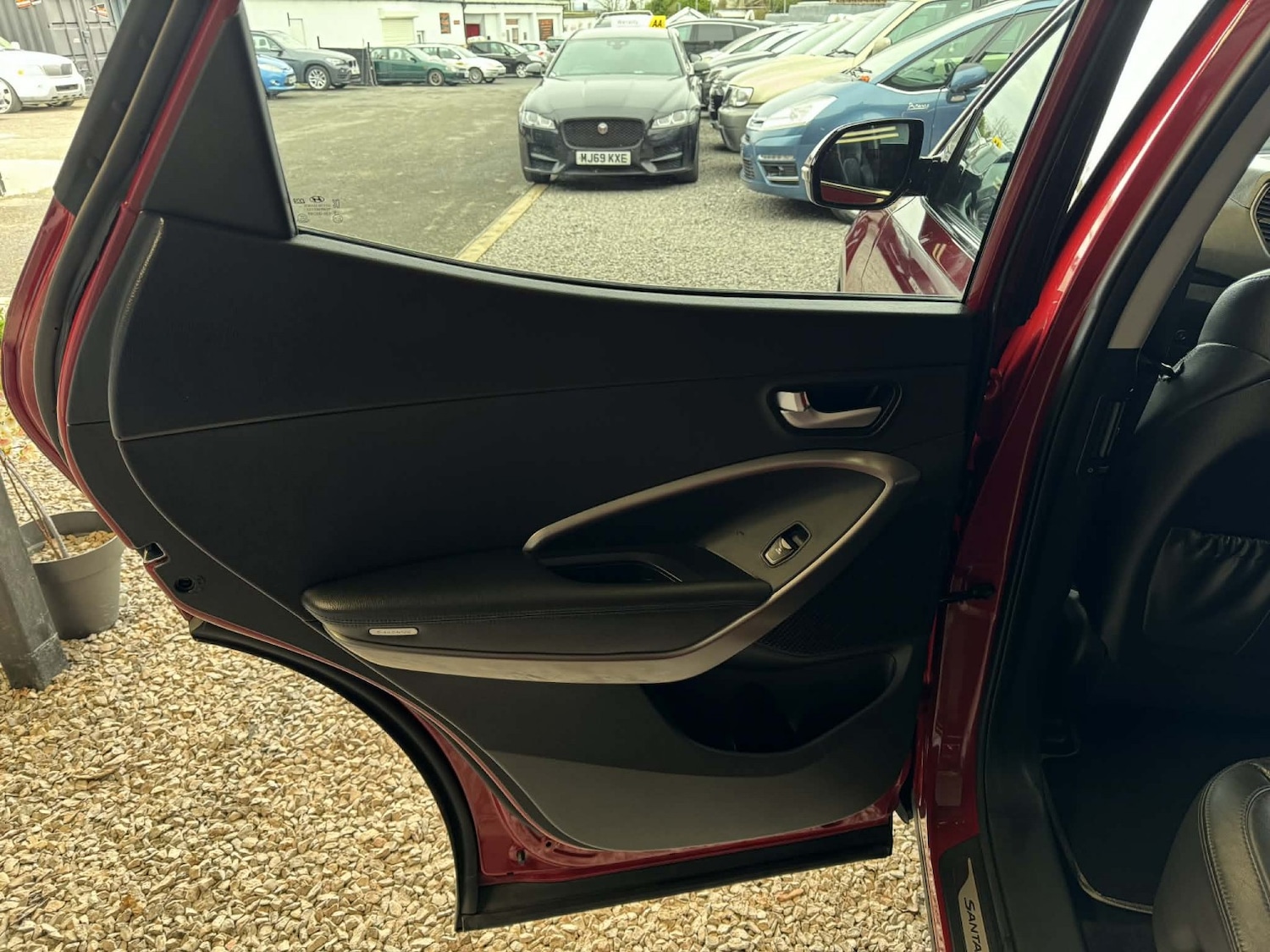 Used Hyundai Santa Fe 2014 for sale - 77781585: Photo 34