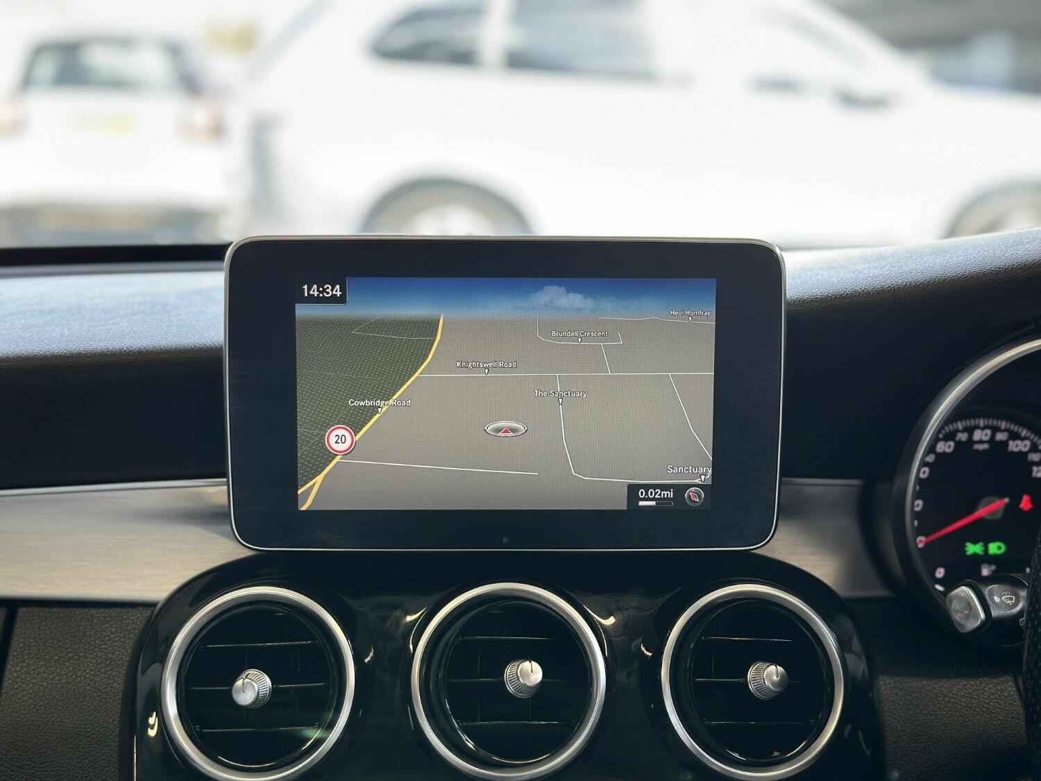 Used Mercedes-Benz C Class 2016 for sale - 76793519: Photo 15