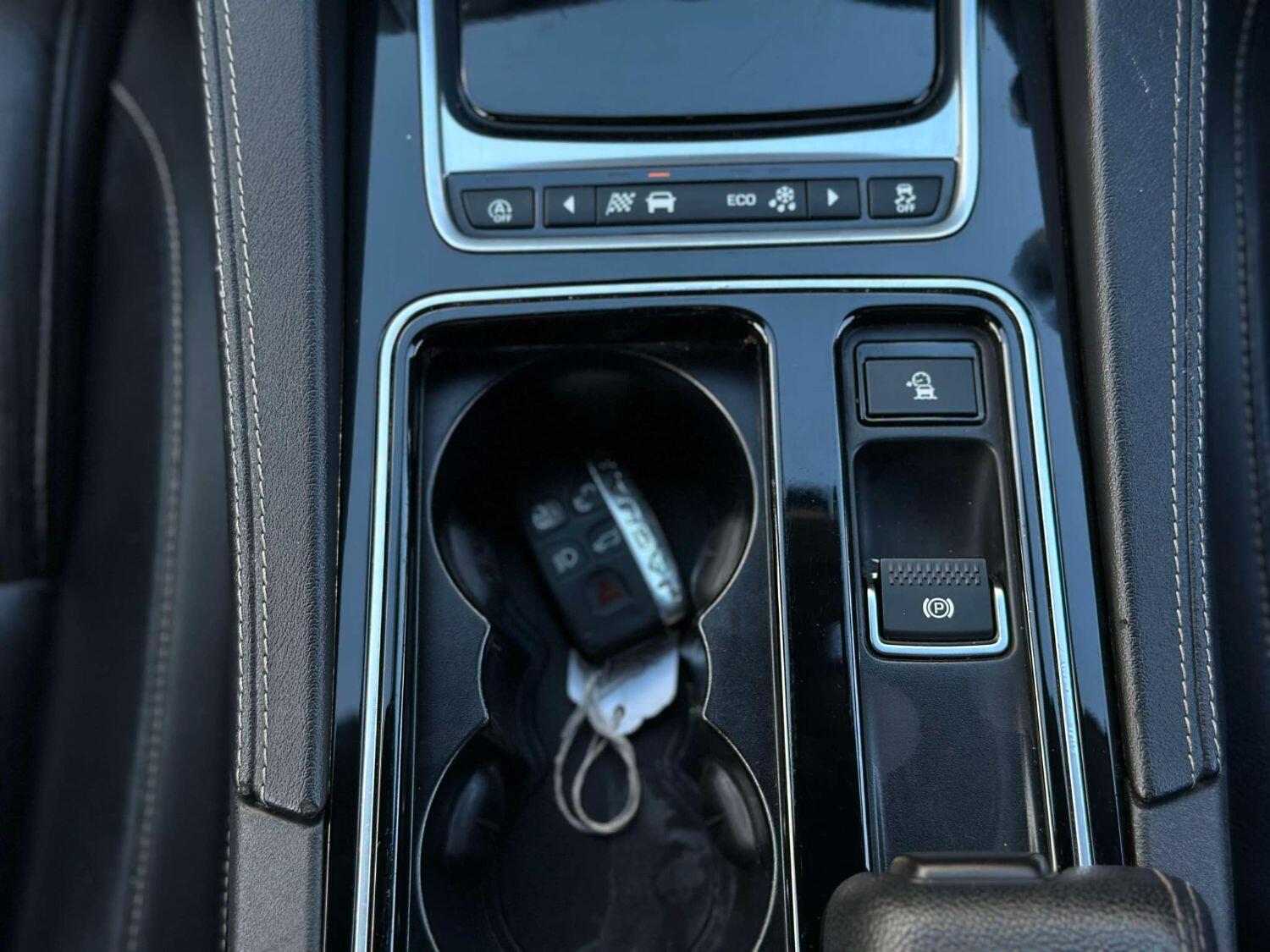 Used Jaguar F-Pace 2017 for sale - 78168858: Photo 14