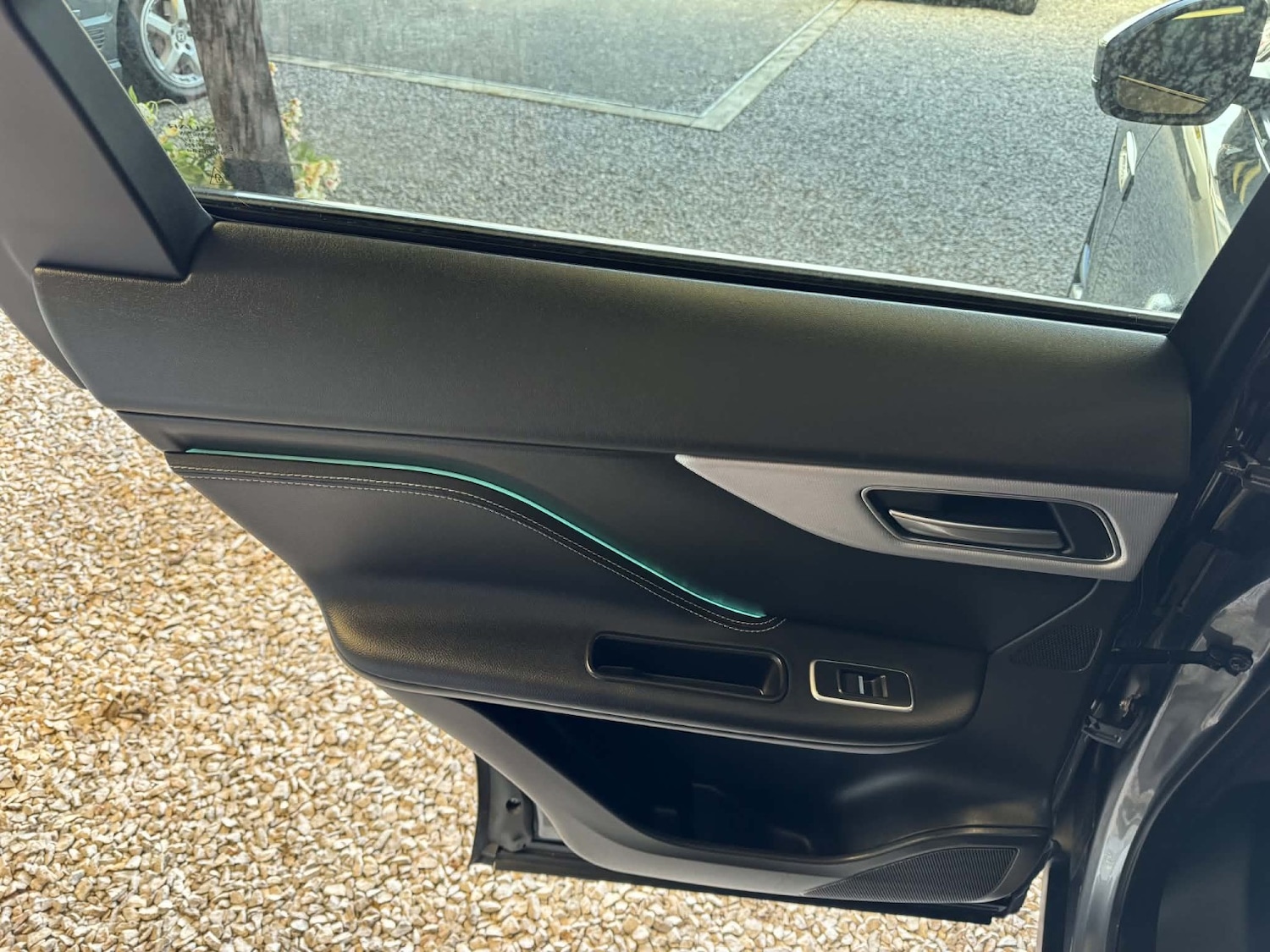 Used Jaguar F-Pace 2017 for sale - 78168858: Photo 35