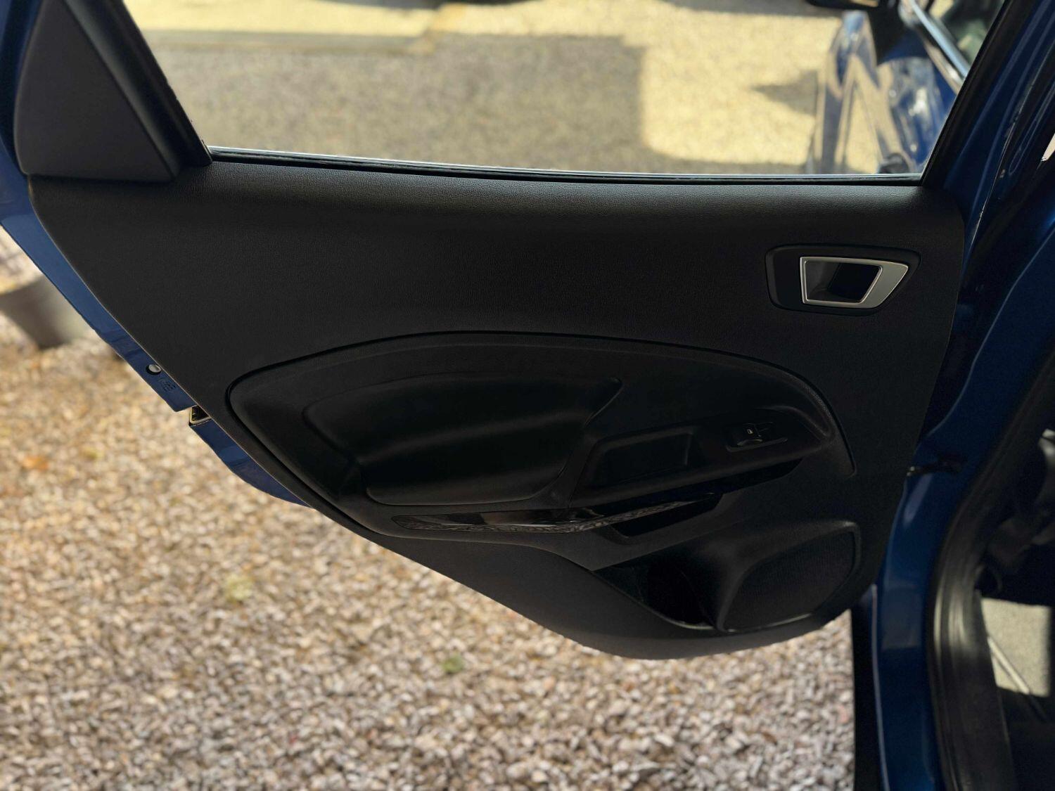 Used Ford Ecosport 2019 for sale - 76058159: Photo 32