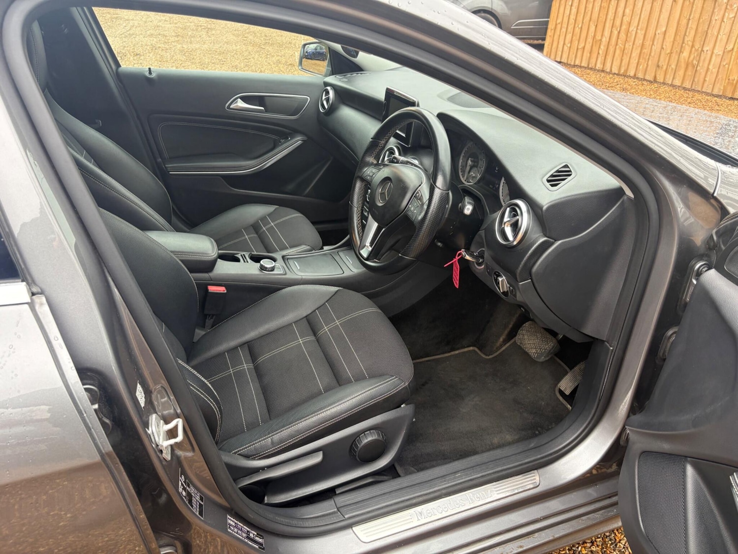 Used Mercedes-Benz A-Class for sale - 77695739: Photo 15