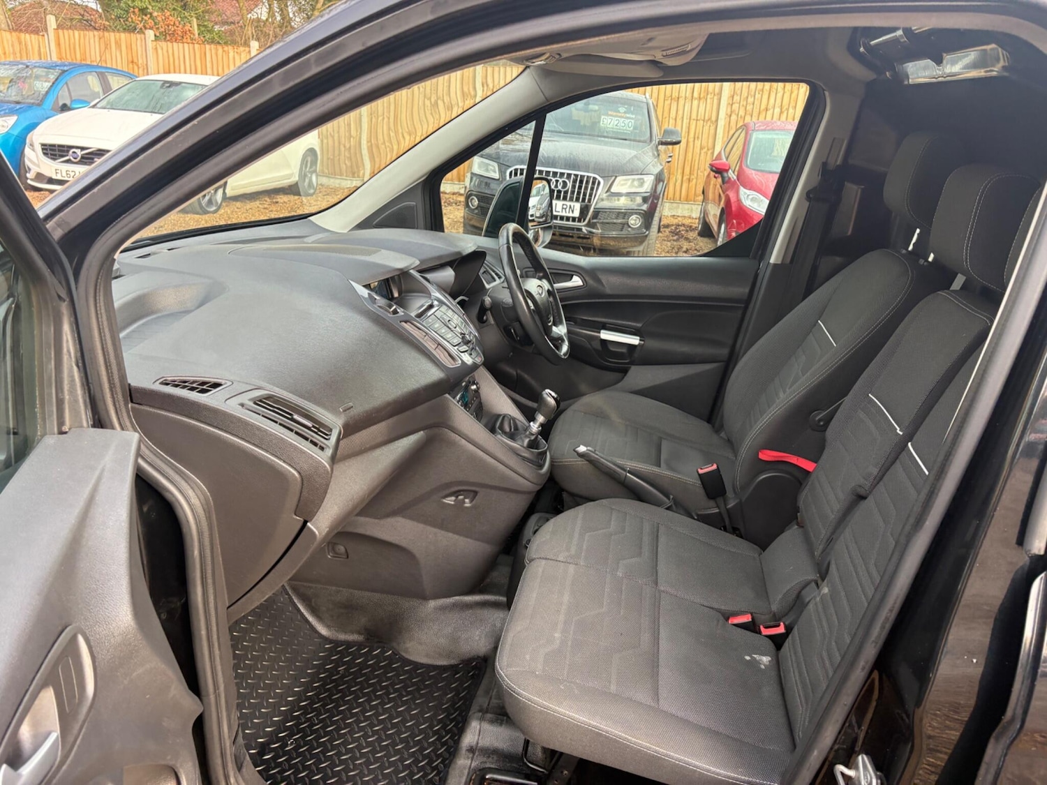 Used Ford Transit Connect 2014 for sale - 76975506: Photo 26