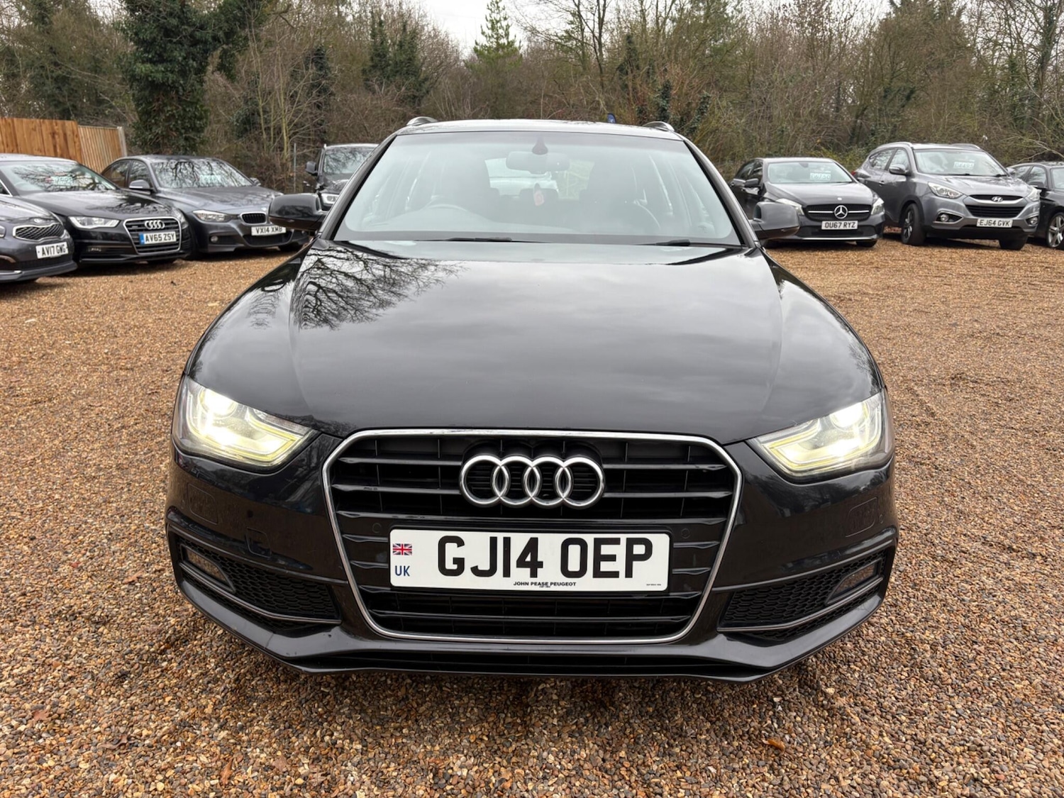 Used Audi A4 2014 for sale - 76936352: Photo 12