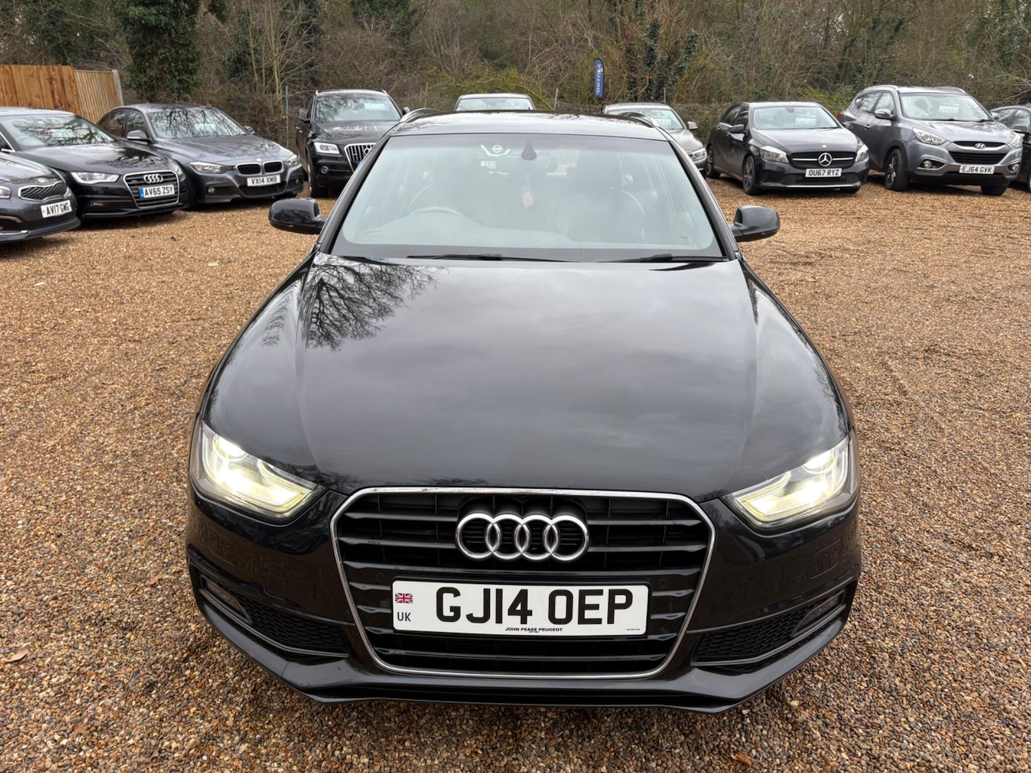 Used Audi A4 2014 for sale - 76936352: Photo 13